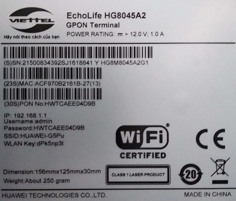 Thông tin đăng nhập được ghi chi tiết dưới router