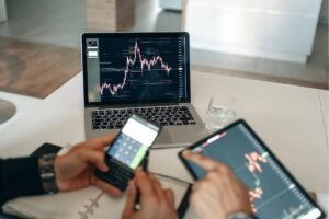 Các Chiến Lược Trading Hiệu Quả Cho Người Mới – Hành Trình Từ Zero Đến Hero